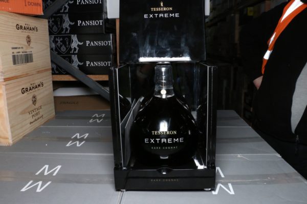 COGNAC TRES VIEUX COFFRET NOIR tesseron extreme 1/1.75